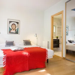  Apartamento My Space Emirates - Fully Equipped Near The With Shared Pool